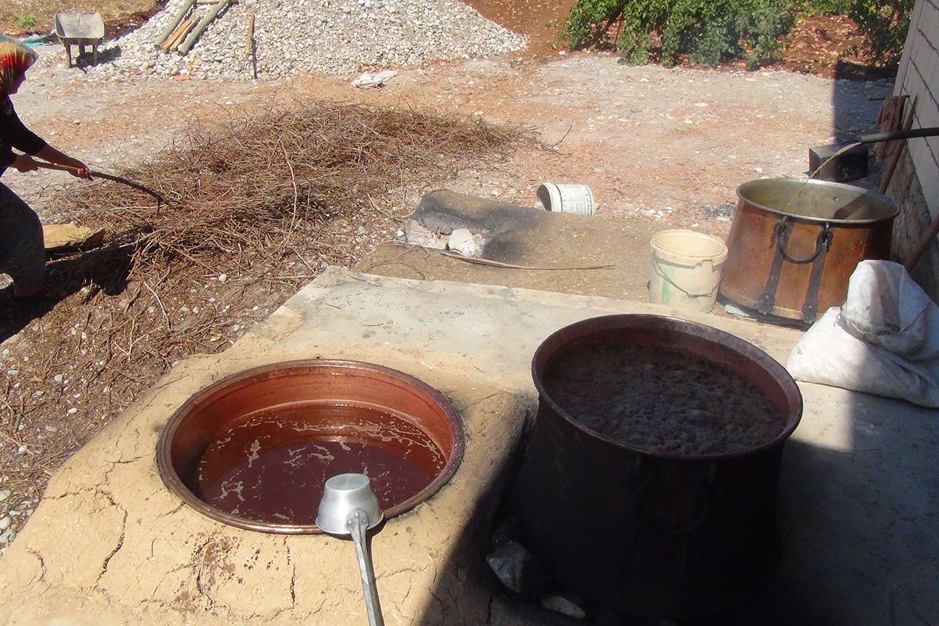 Üzümün pekmez ve pestil olma yolculuğu başladı